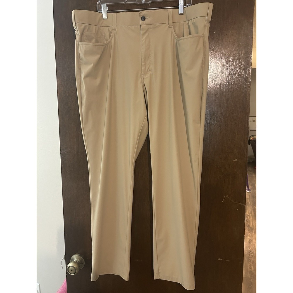 Callaway Lightweight Performance Golf Khaki Pants 40 x 30